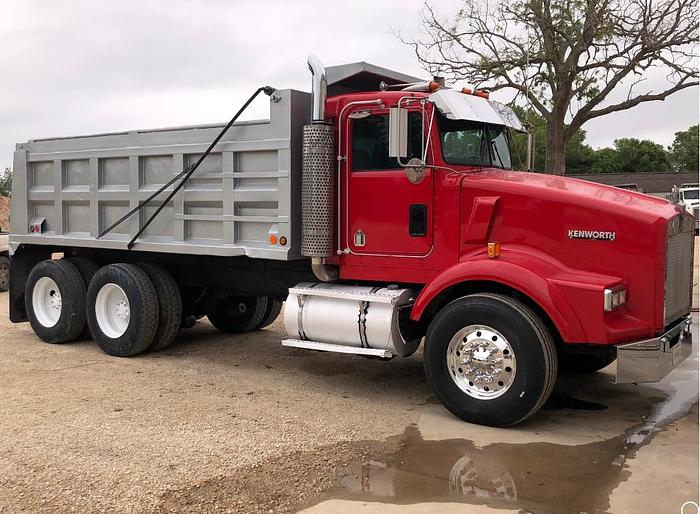 Used 2000 KENWORTH T800 - DUMP TRUCK