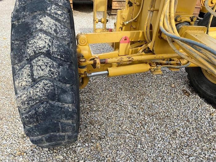 Used 1996 CATERPILLAR 140H - MOTOR GRADERS