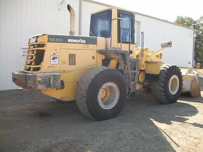 Used KOMATSU WA380 - WHEEL LOADERS