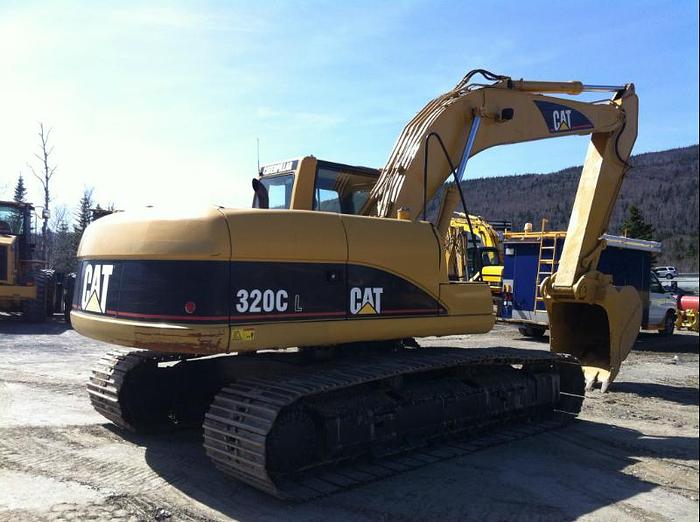 Used 2005 CATERPILLAR 320C L - EXCAVATORS