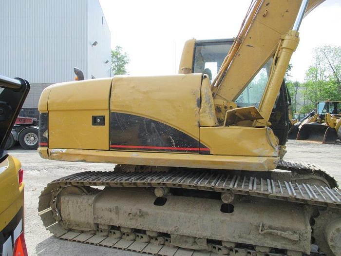 Used 2005 CATERPILLAR 315CL - EXCAVATORS