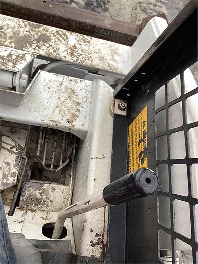 Used 1988 BOBCAT 631 - SKID STEER LOADERS