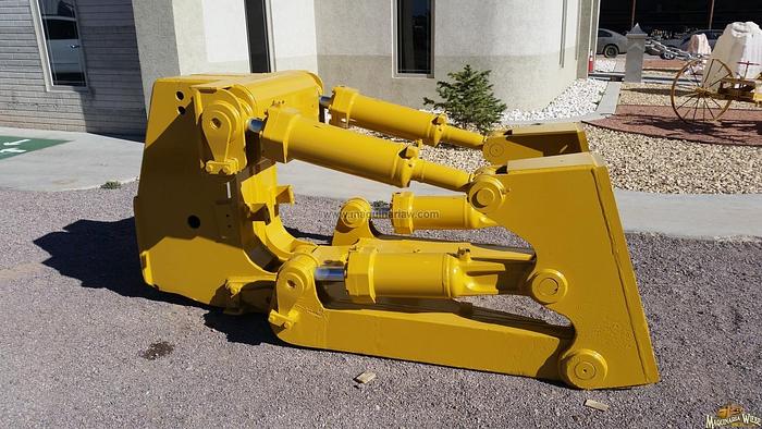 Used 2007 CATERPILLAR SINGLE SHANK - RIPPER