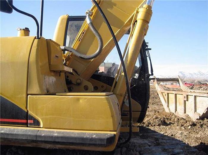 Used 2006 CATERPILLAR 320CL - EXCAVATORS