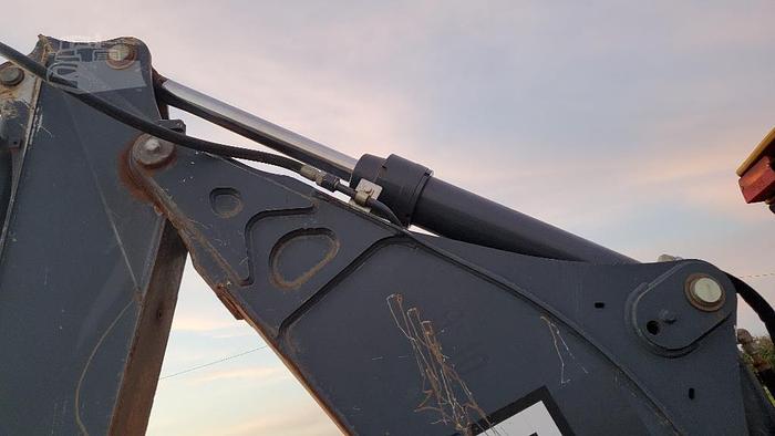 Used 2013 JOHN DEERE 310K - BACKHOES