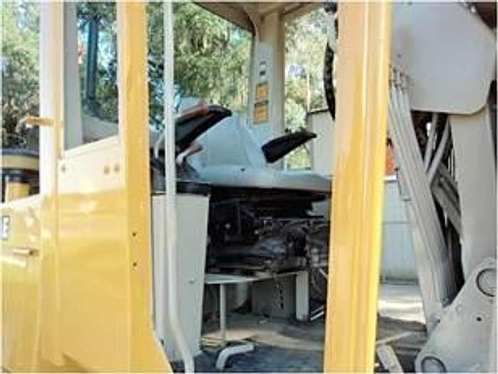 Used 1990 JOHN DEERE 570B - MOTOR GRADERS