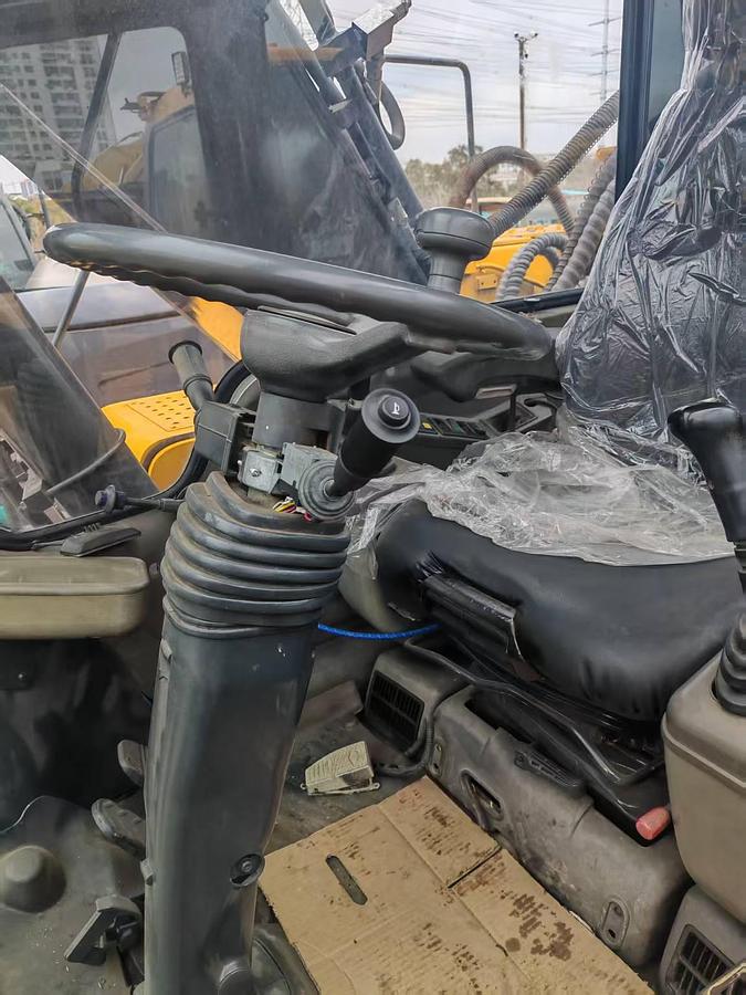 Used 2001 VOLVO EW170