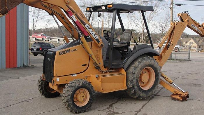 Used 2003 CASE 580M - BACKHOES
