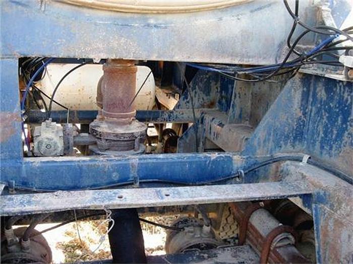 Used 1975 FRUEHAUF FRUEHAUF - WATER TANK & WATER TRUCK