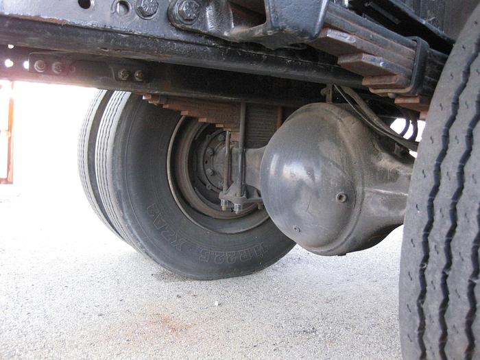 Used 1999 FREIGHTLINER FL70  - DUMP TRUCK