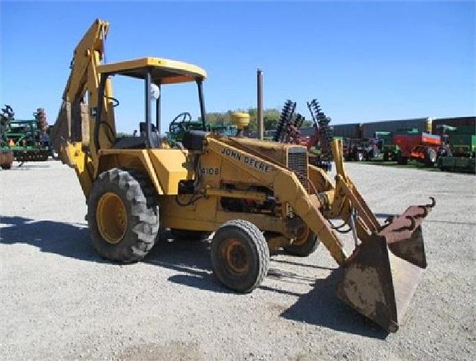 Used 1985 JOHN DEERE 410B - BACKHOES
