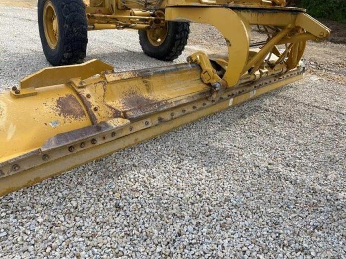 Used 1996 CATERPILLAR 140H - MOTOR GRADERS