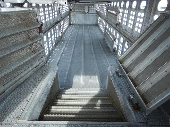 Used 2008 WILSON 52 FT - LIVESTOCK