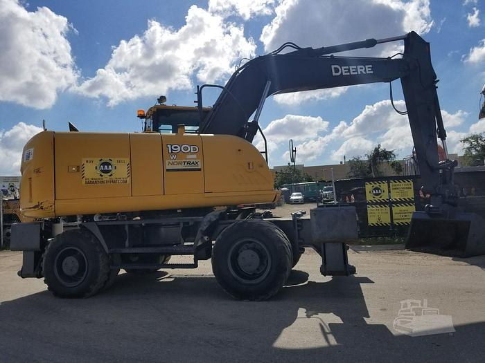 Used 2010 JOHN DEERE 190D W MONOBLOCK BM - EXCAVATORS