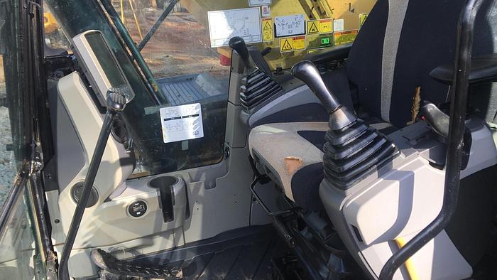 Used 2013 CATERPILLAR 320E - EXCAVATORS