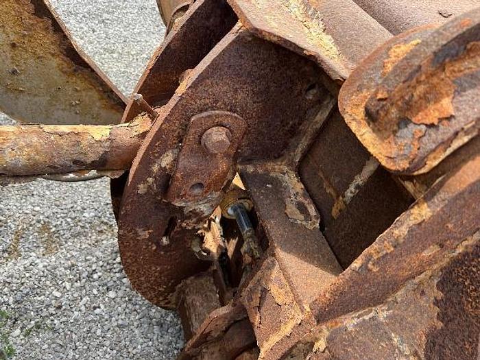 Used 2009 CATERPILLAR 938H - WHEEL LOADERS