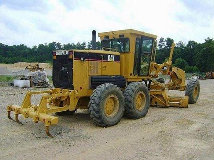 Used 2000 CATERPILLAR 120H - MOTOR GRADERS