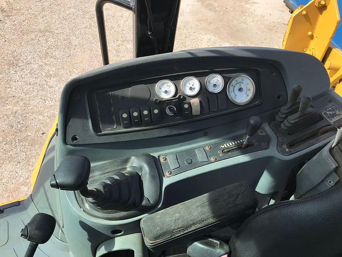 Used 2003 CATERPILLAR 420D - BACKHOES