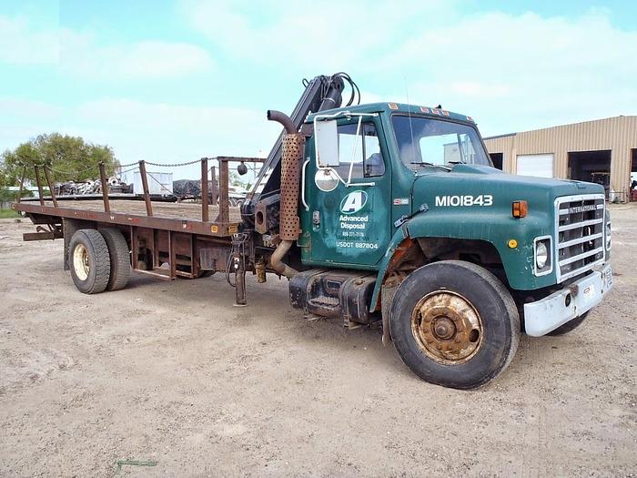Used 1984 HIAB 105 - KNUCKLEBOOM