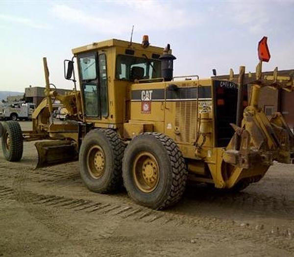 Used 1997 CATERPILLAR 140H - MOTOR GRADERS
