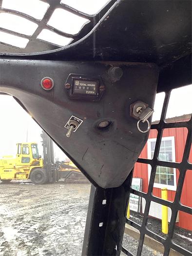 Used 1988 BOBCAT 631 - SKID STEER LOADERS