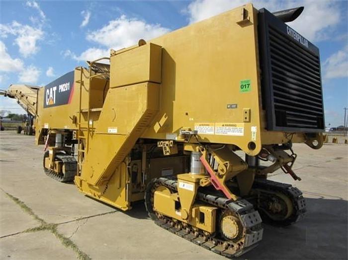 Used 2008 CATERPILLAR PM201(COLD PLANER) - PAVING EQUIPMENT