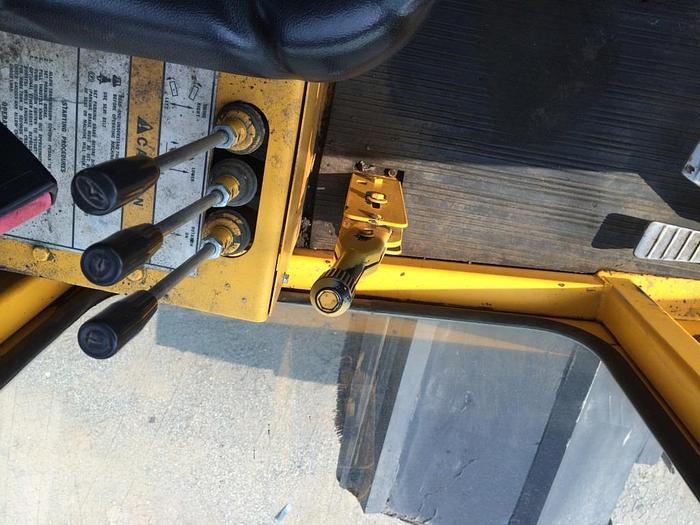 Used 2002 WALDON SM-250 - SWEEPER