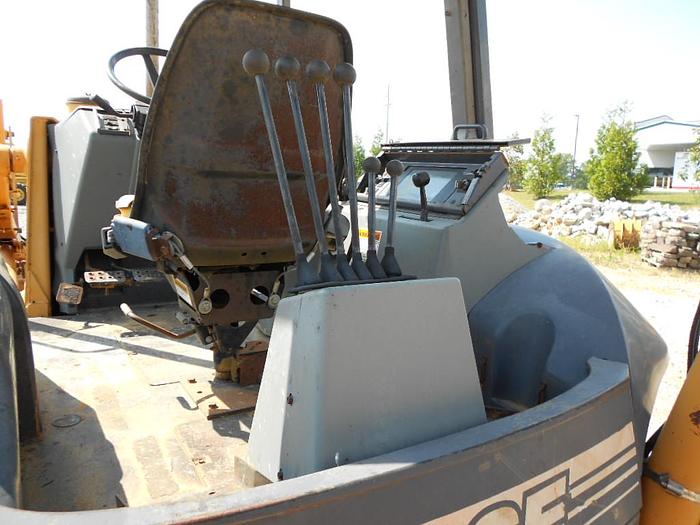 Used 1998 CASE 580L - BACKHOES