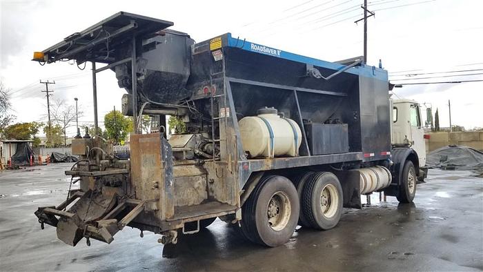 Used 2009 RAYNER RS II - PAVING EQUIPMENT FULL-SIZE CONTINUOUS PAVERS