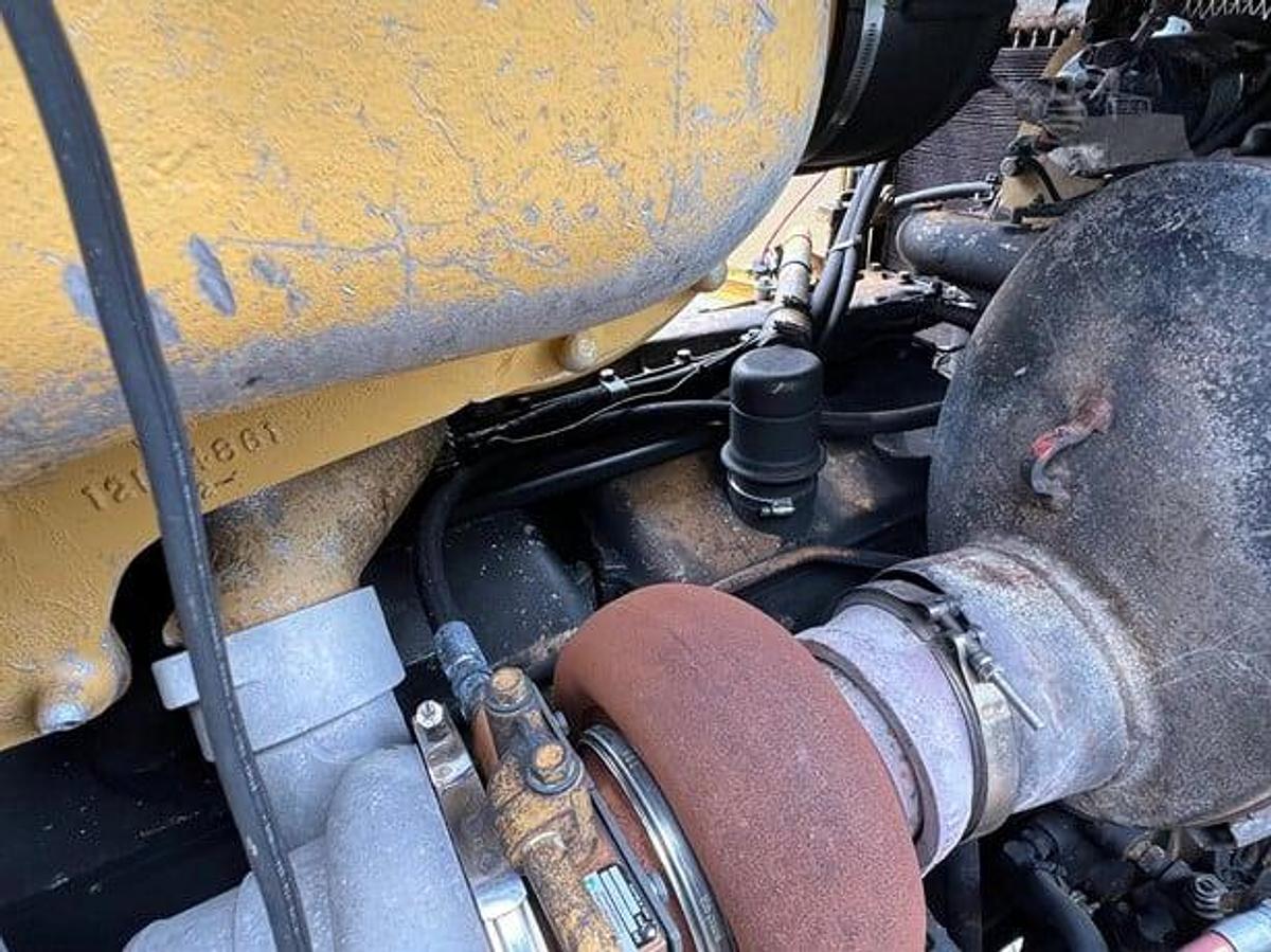 Used 2000 CATERPILLAR D8R