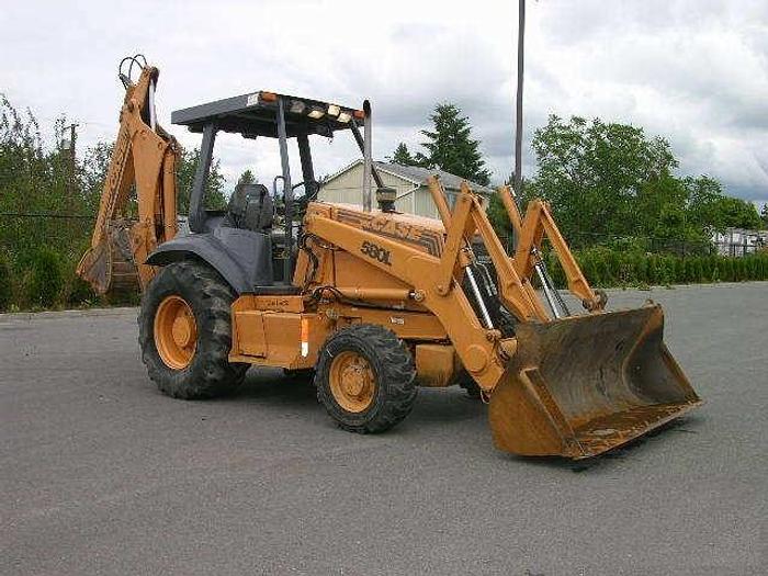 Used 2000 CASE 580L 4X4 - BACKHOES