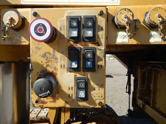 Used 2011 CATERPILLAR PM201(COLD PLANER)