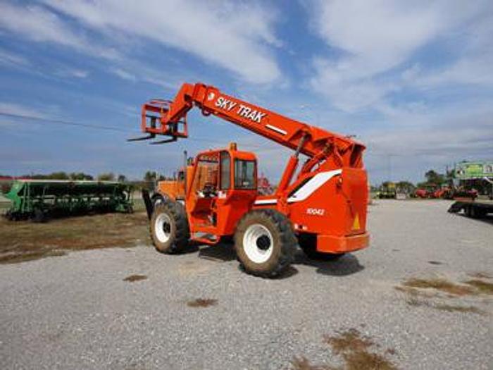 Used 2001 SKYTRAK 10042 - FORKLIFTS
