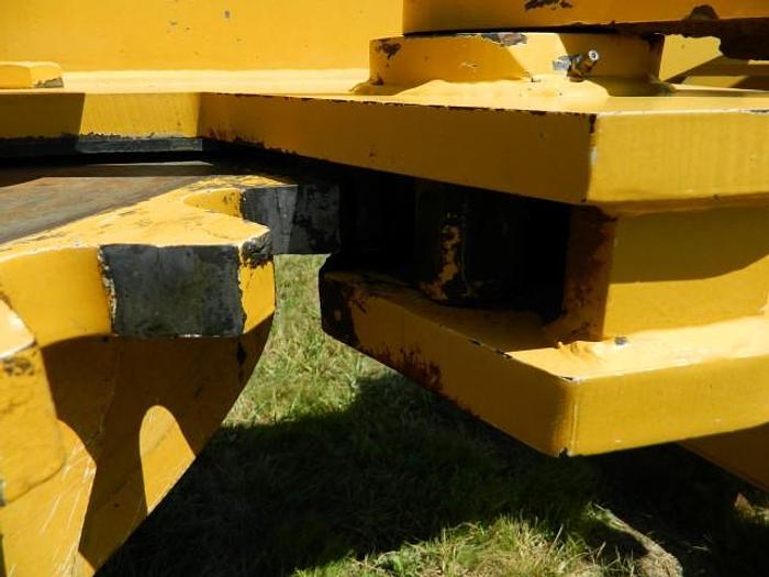 Used CHAMPION 710A - MOTOR GRADERS