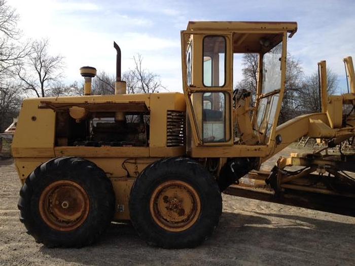 Used 1988 DRESSER A450E - MOTOR GRADERS