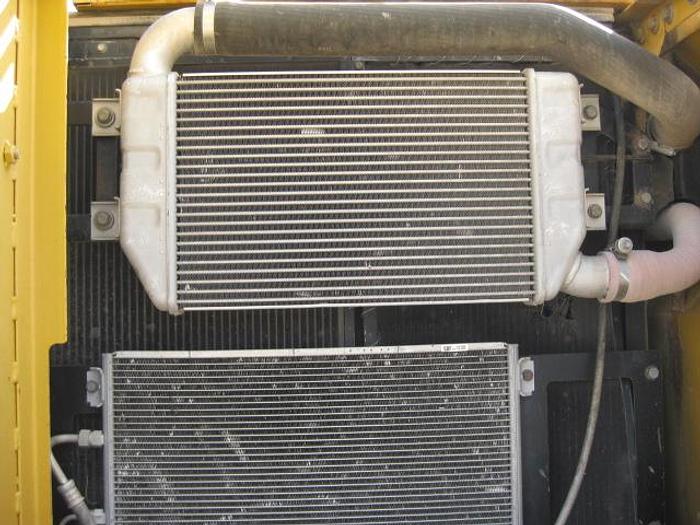 Used 2006 CATERPILLAR 320CL - EXCAVATORS