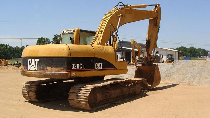 Used 2001 CATERPILLAR 320C L - EXCAVATORS