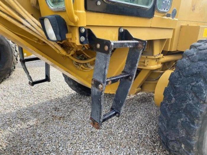 Used 1996 CATERPILLAR 140H - MOTOR GRADERS