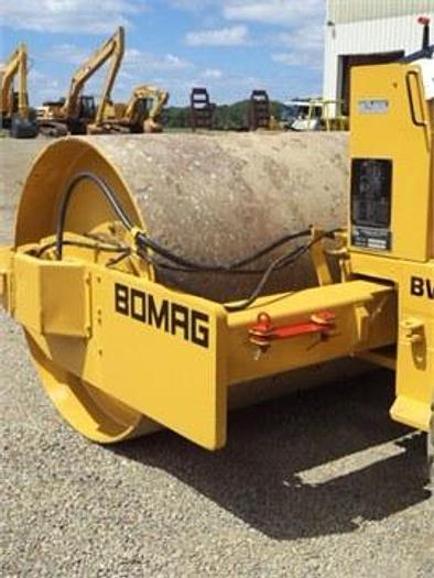 Used BOMAG BW210 - COMPACTORS