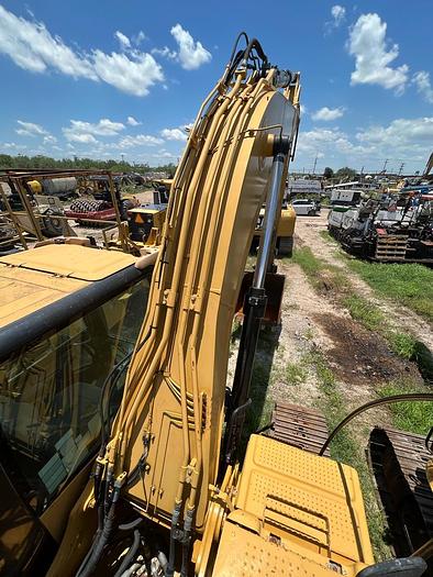 Used 2011 CATERPILLAR 320D - EXCAVATORS