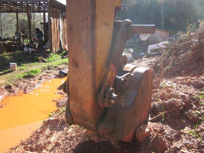 Used 1975 CATERPILLAR 225 - EXCAVATORS