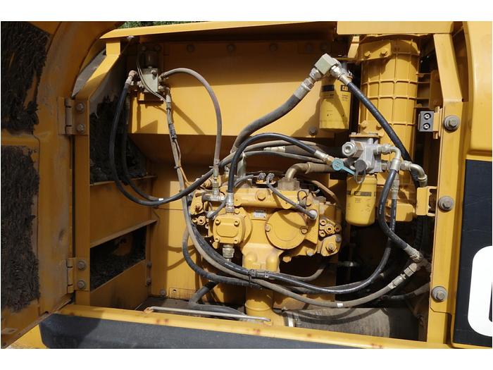 Used 2000 CATERPILLAR 320C L - EXCAVATORS