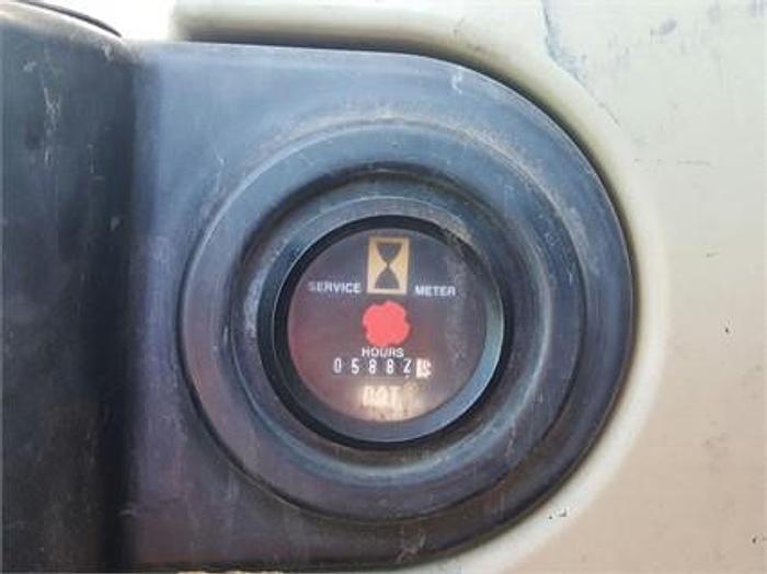 Used 2004 CATERPILLAR 320CL - EXCAVATORS