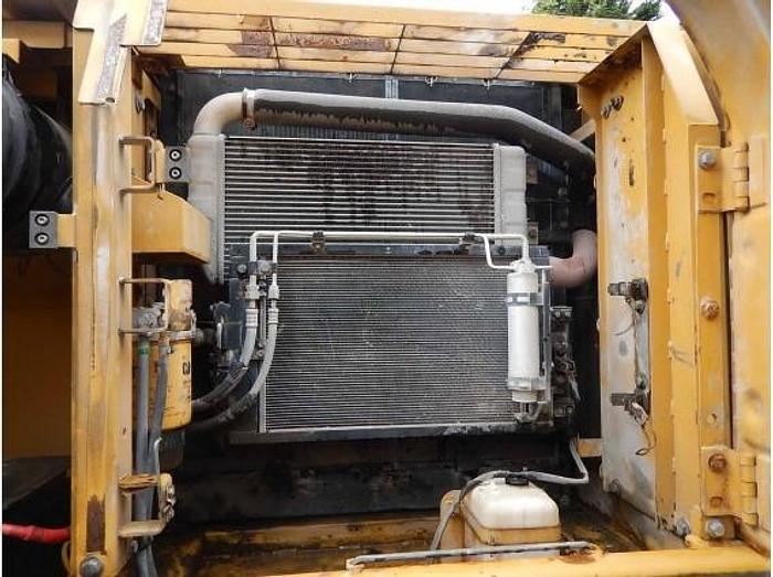 Used 2010 CATERPILLAR 320DL - EXCAVATORS