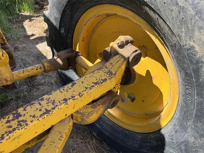 Used CATERPILLAR 12F - MOTOR GRADERS