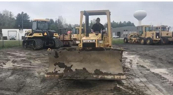 Used 1986 CATERPILLAR D4H(8PB) - CRAWLER TRACTORS