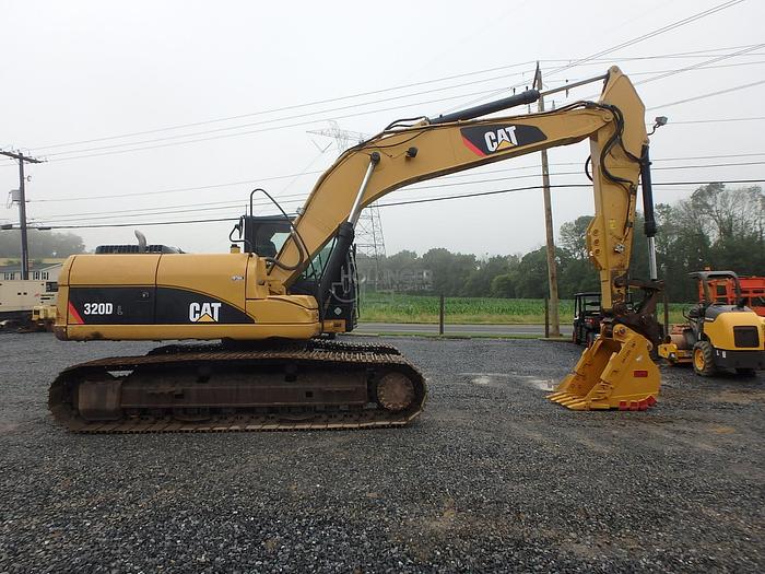 Used 2011 CATERPILLAR 320D - EXCAVATORS