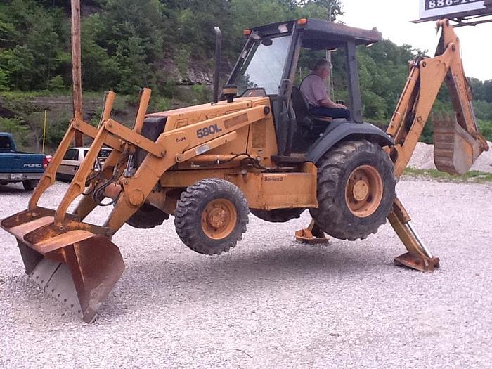Used 2000 CASE 580L - BACKHOES