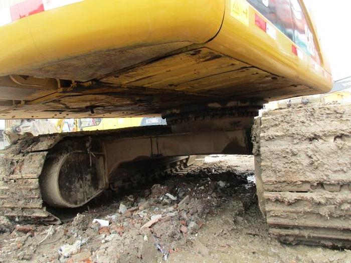 Used 2010 CATERPILLAR 320D - EXCAVATORS