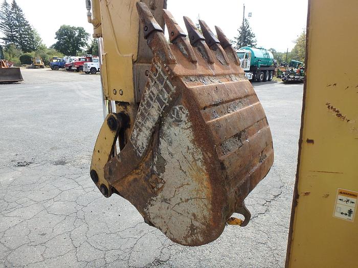Used CATERPILLAR 420D - BACKHOES